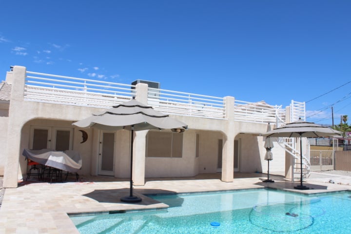 2060 Polaris Dr. 