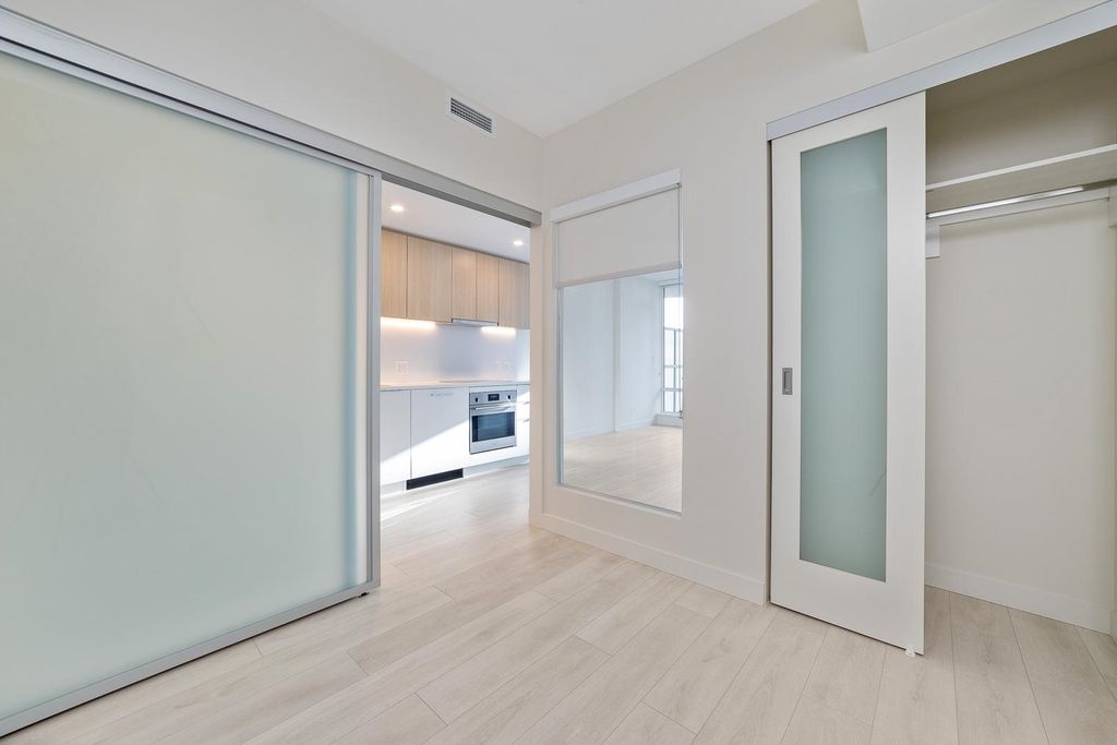 13318 104 Ave, #2407