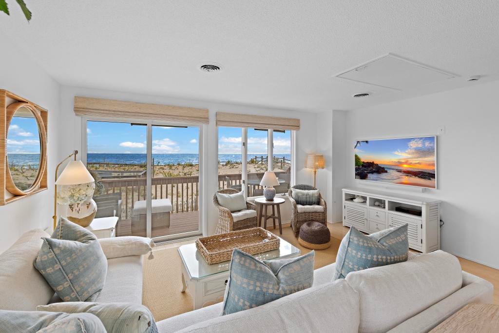 20 Pearl Street Unit 17, Beach Haven