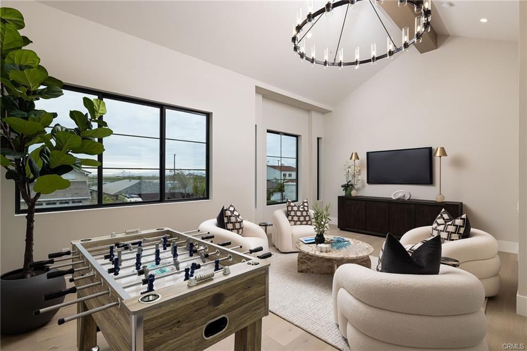 9121 Christine Dr.