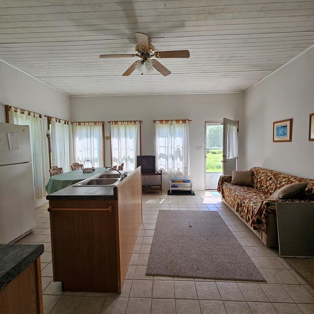 359 Gazdag Road