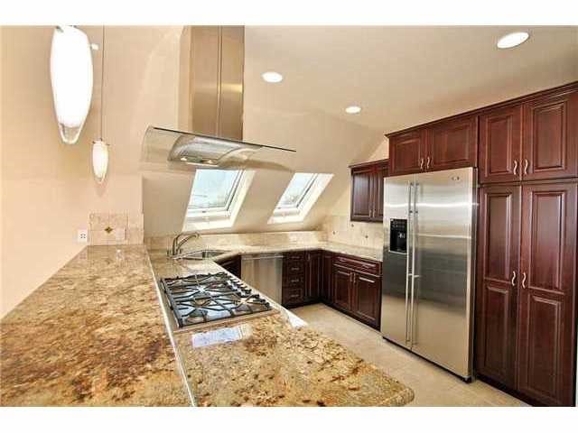 2663 Ocean Front Walk #3