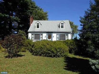1379 Jolly Rd
