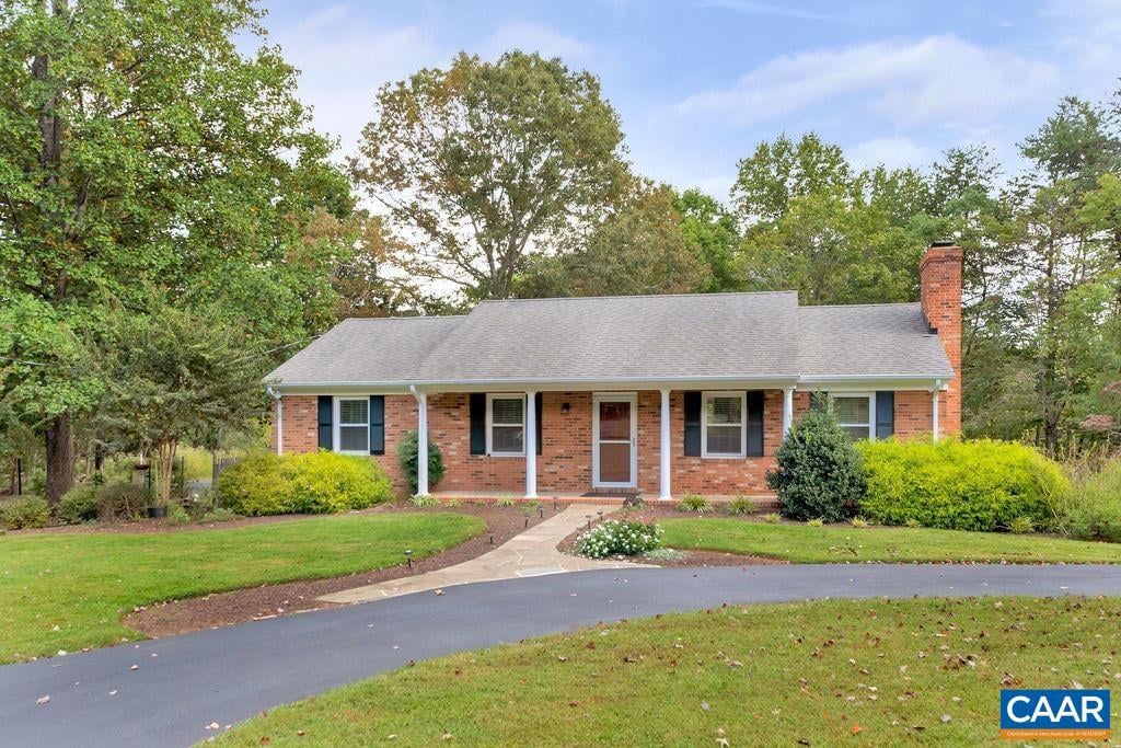 15 Paynes Ln