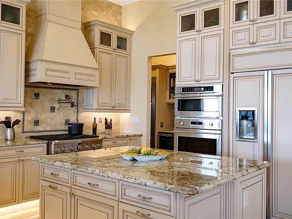 1400 John Ringling Pkwy