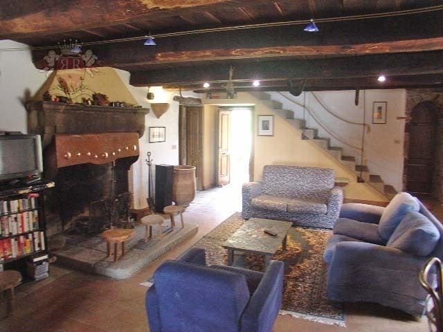 Farm and Estate for Sale in Tuscany
