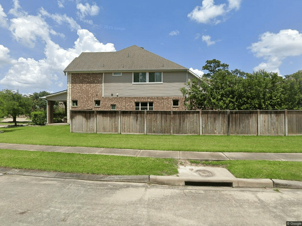 31334 Sunset Oaks Ln