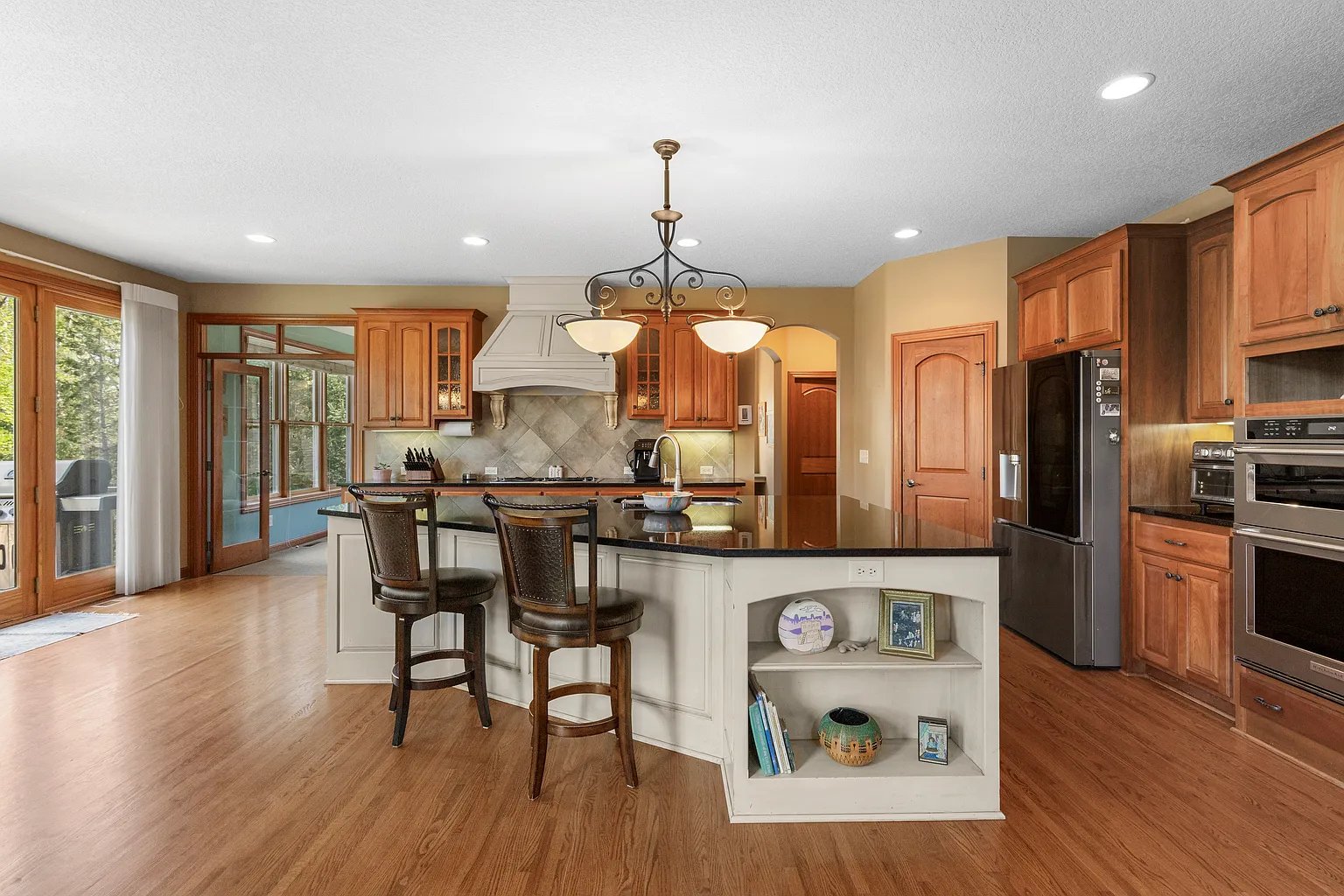 Hanson-Built Model Home on Quiet Cul-De-Sac