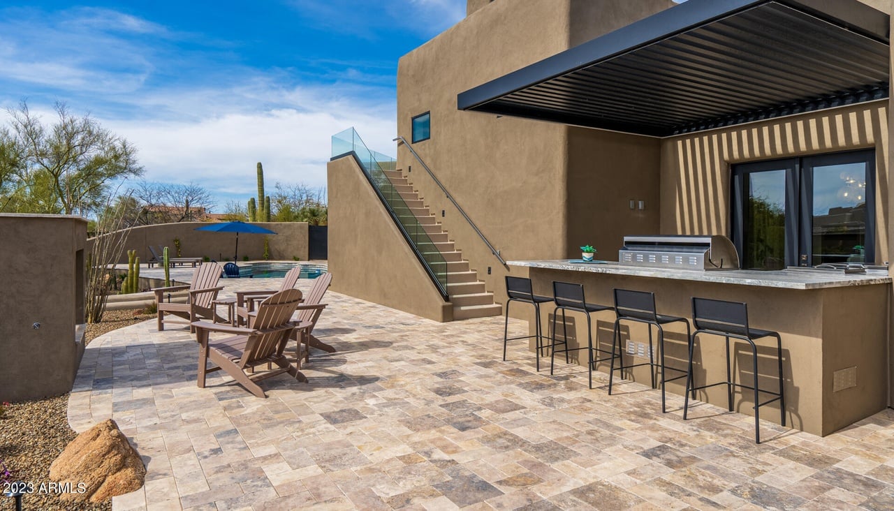 9387 E Adobe Dr