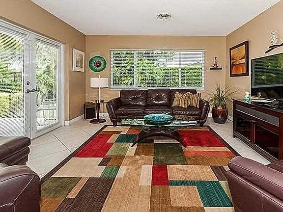 Sold: 1810 NE 65 Court Fort Lauderdale FL 33309