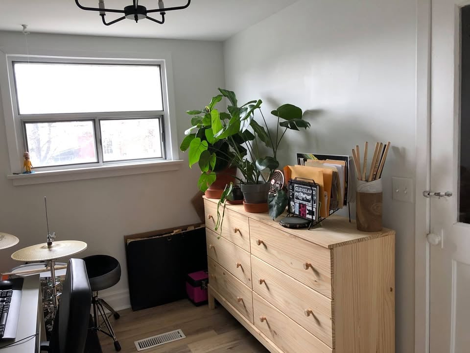 222 Oakwood Avenue Unit: 1