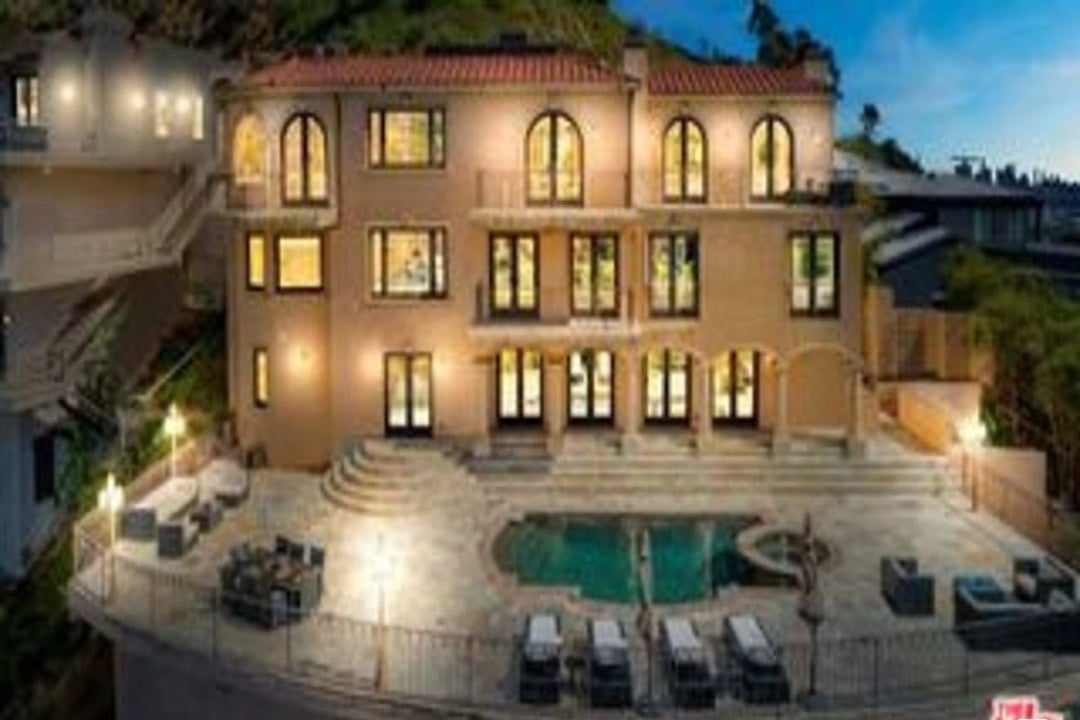 Symphony Grandeur