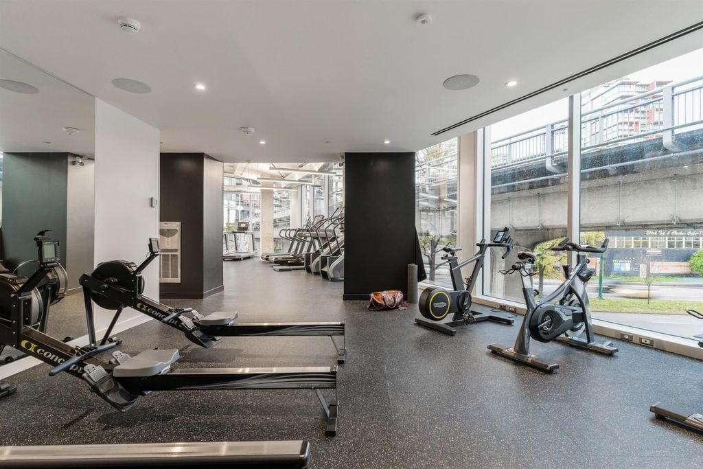 1480 Howe St, #1106