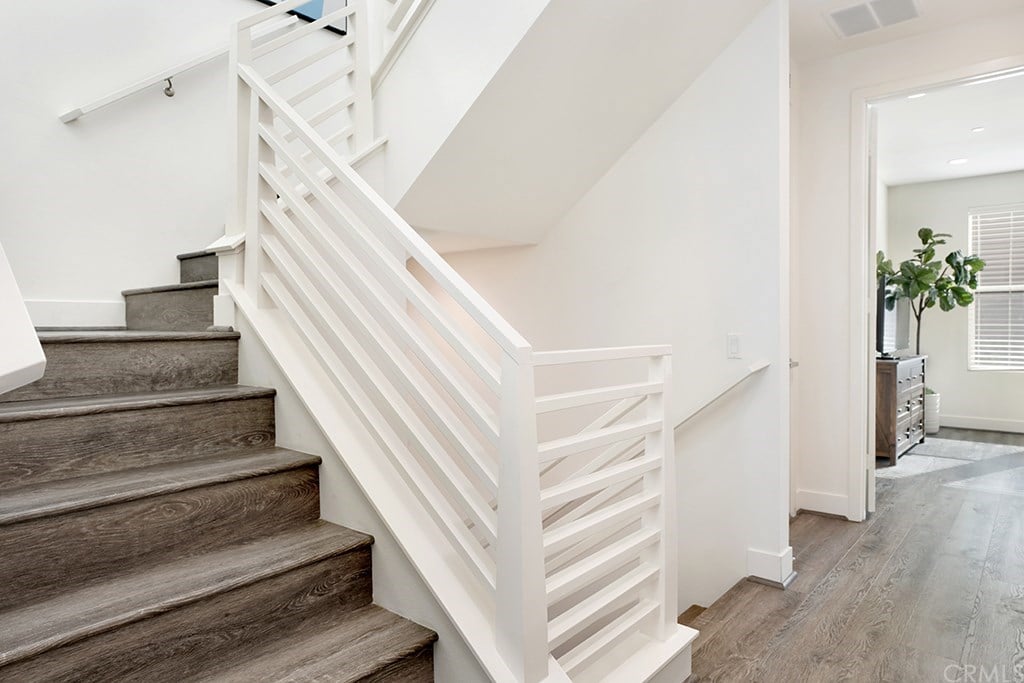 661 W 17th St, Unit 19