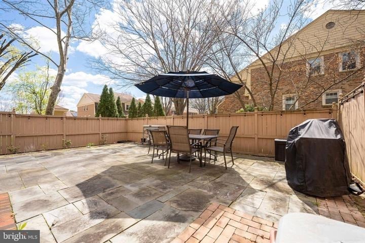 5917 Empire Way
