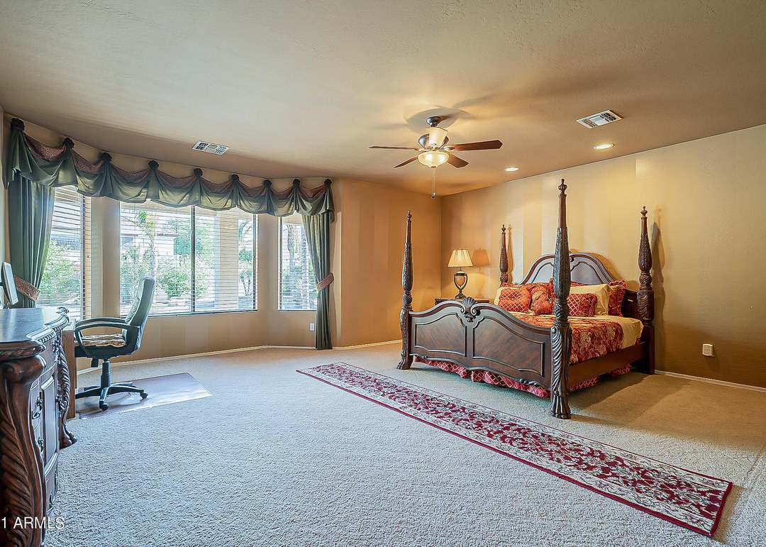 1709 E Kaibab Dr