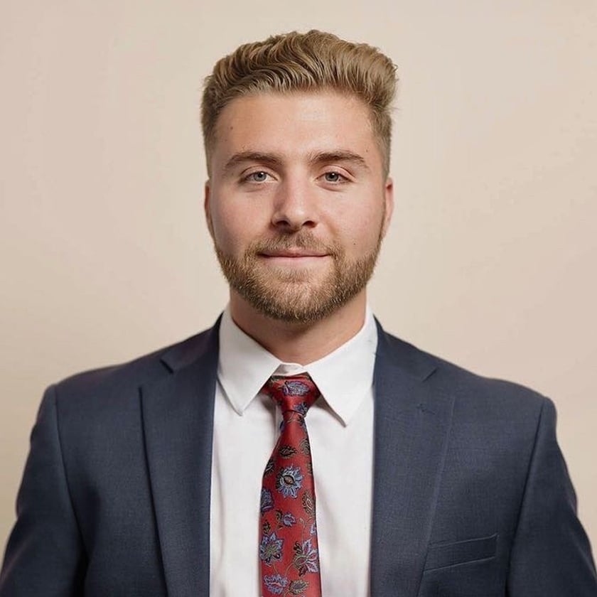 Avedis Mossessian Newport Beach, CA Real Estate Agent Headshot