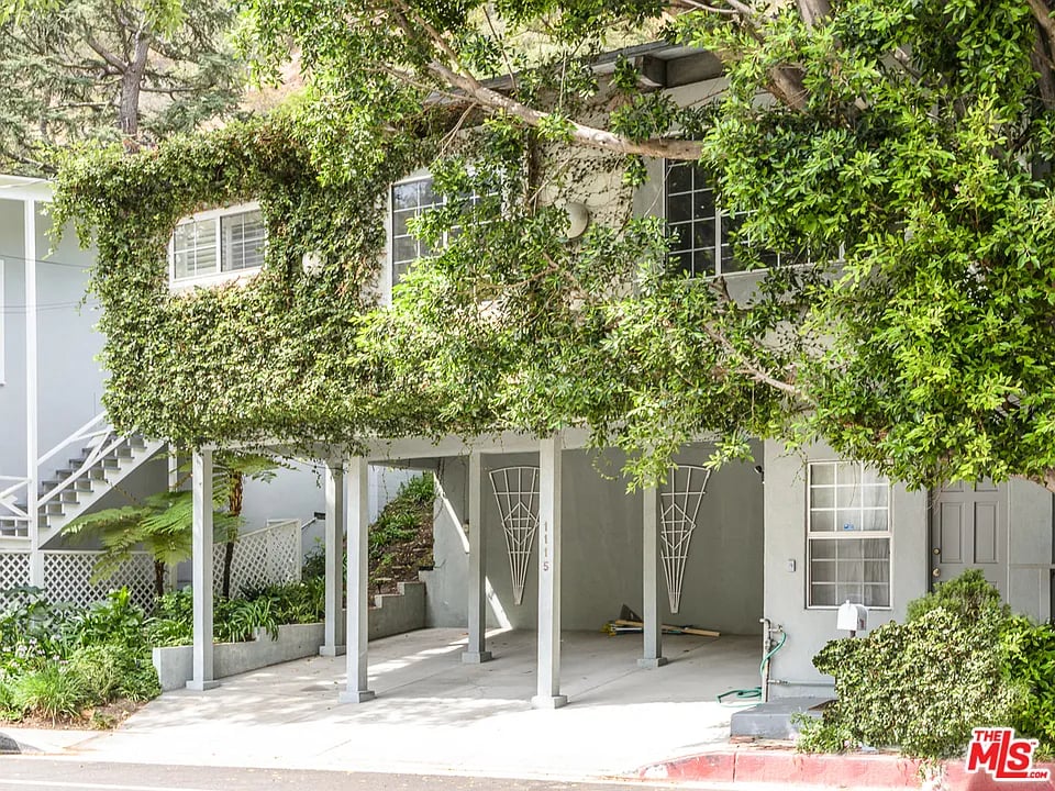 1115 N Beverly Glen Blvd