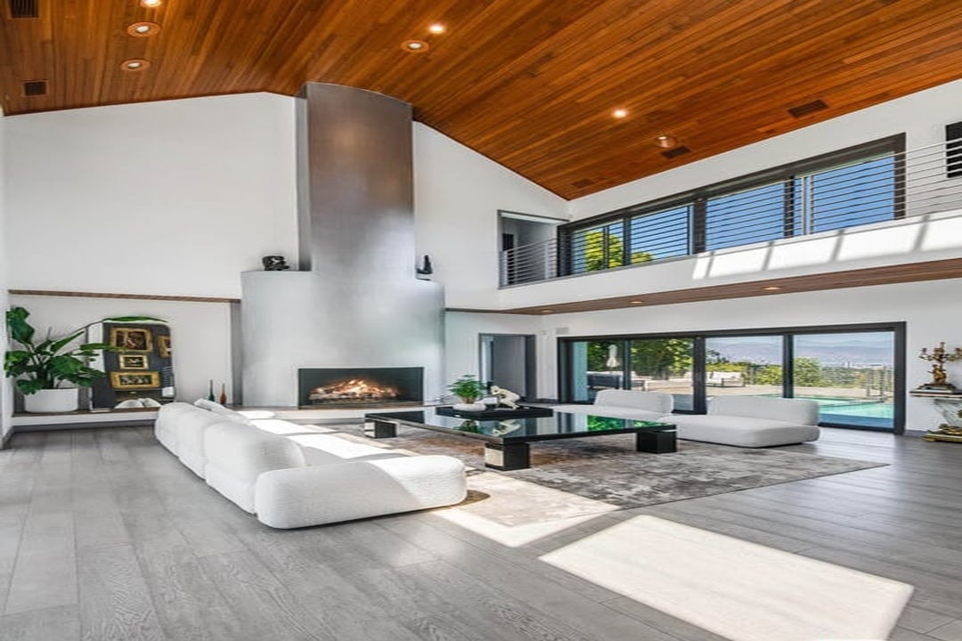 Opulent Luxe