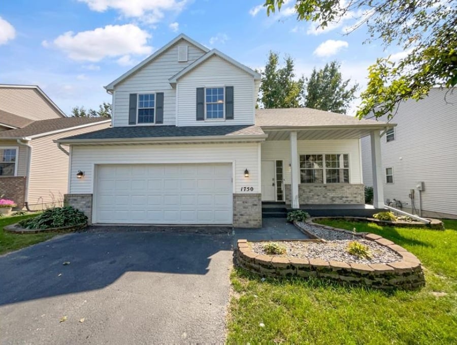1750 Elm St