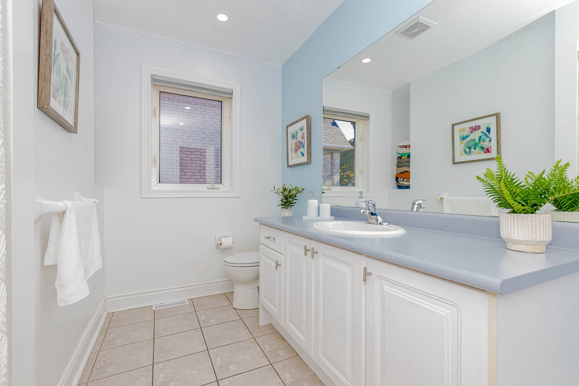 7108 Gablehurst Crescent