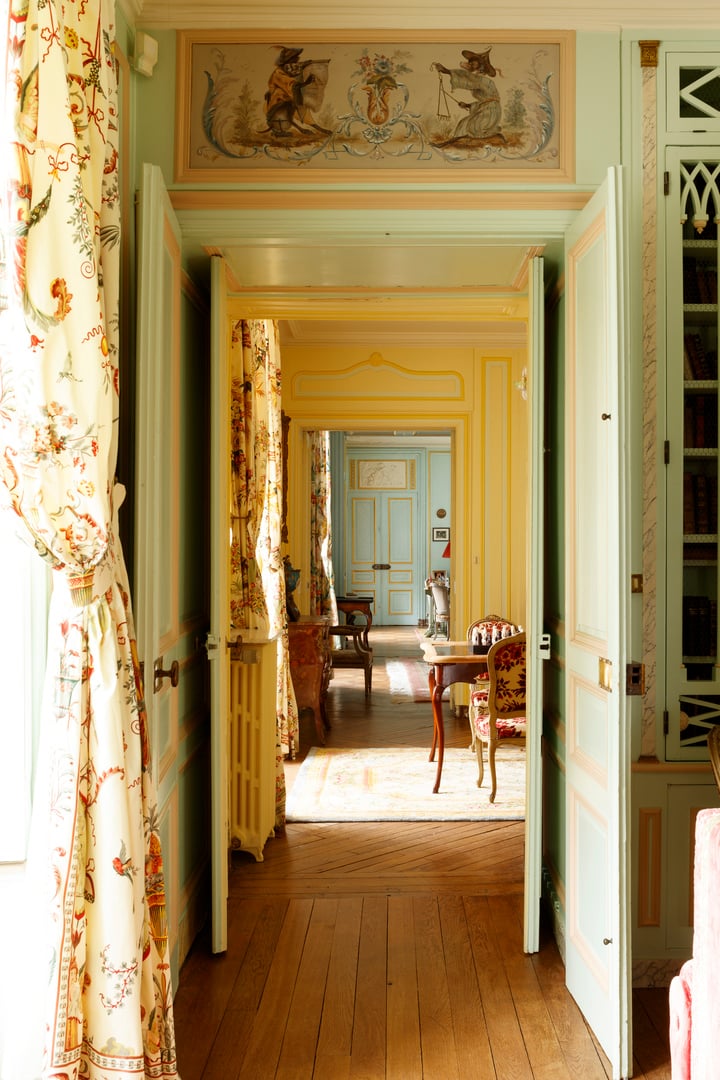 Chateau De Servigny-Historic Chateau in Normandy With Pool