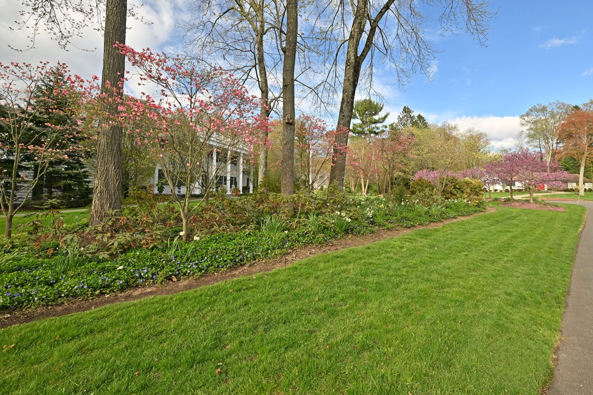 18 Powderhorn Rd