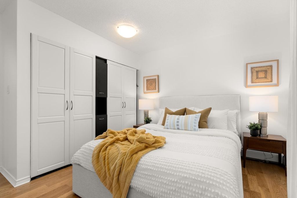 1550 Chesterfield Ave, #107