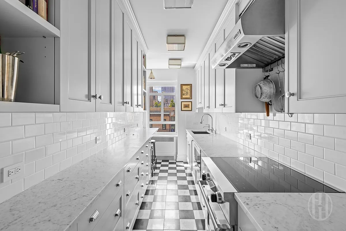 19 East 88th Street PHD