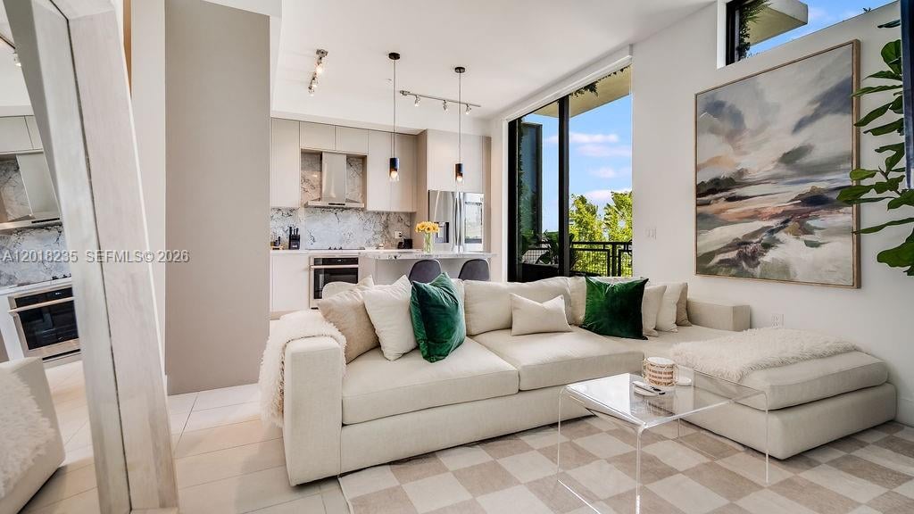 ten30-south-beach-condo-for-sale-living-area