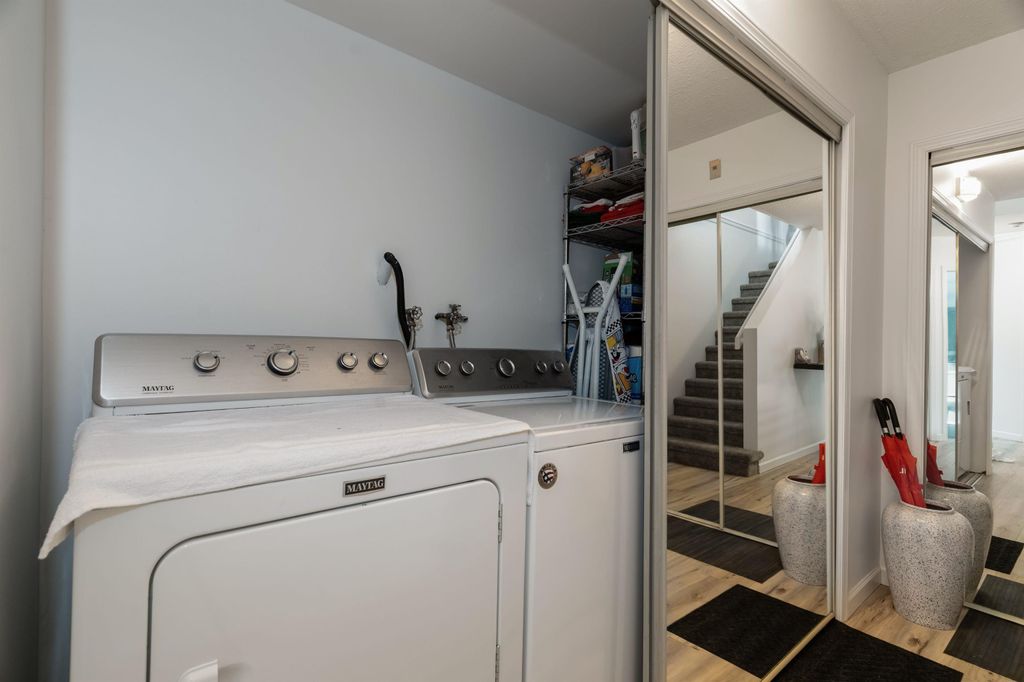 1210 Quayside Dr, #404B