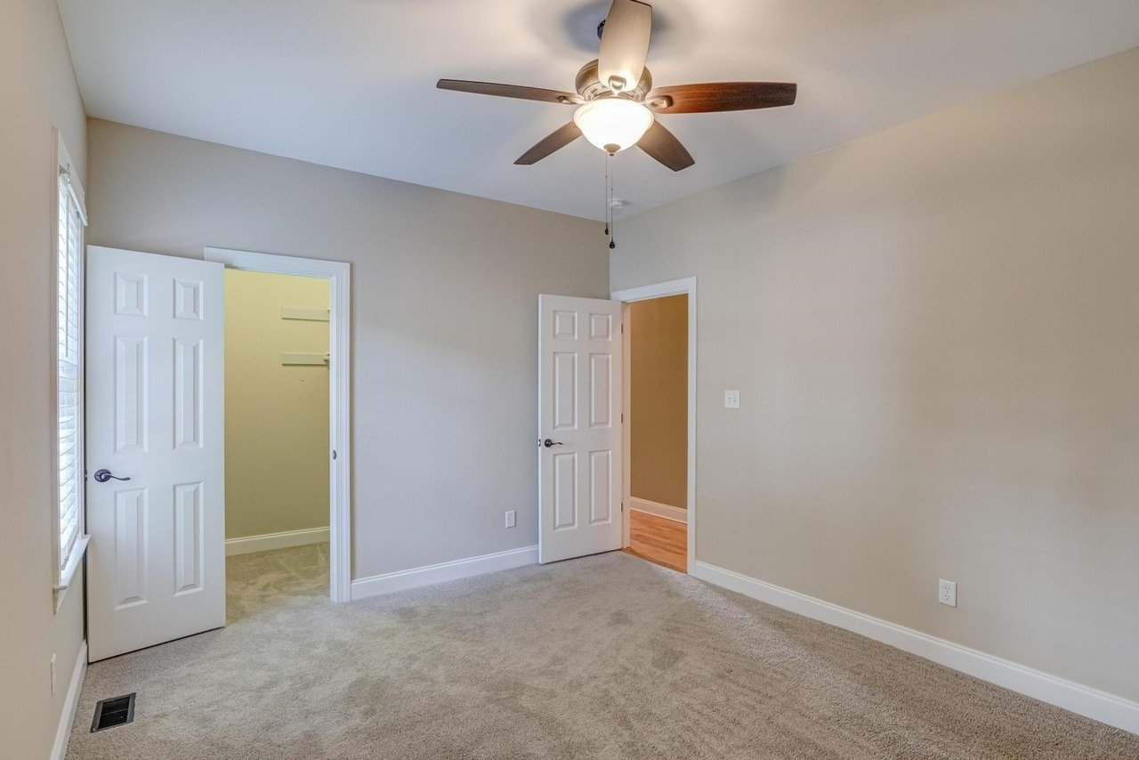 223 Kintyre Dr