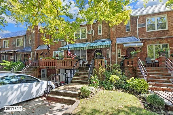 4499 Bedford Avenue