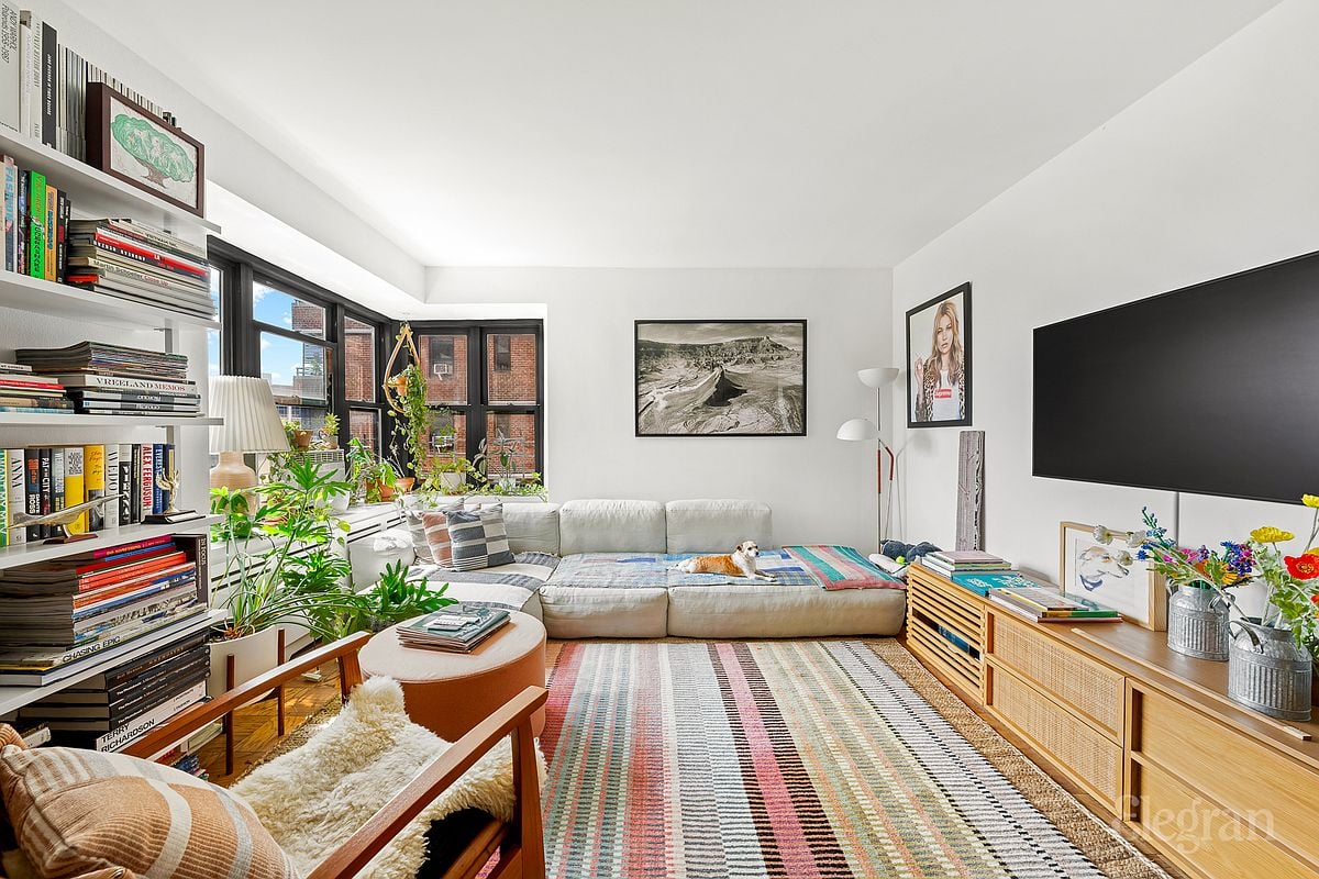 212 East Broadway