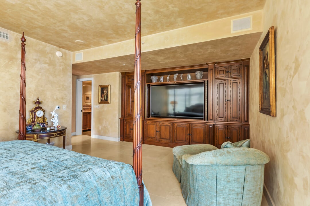 The Grande South Penthouse 3703