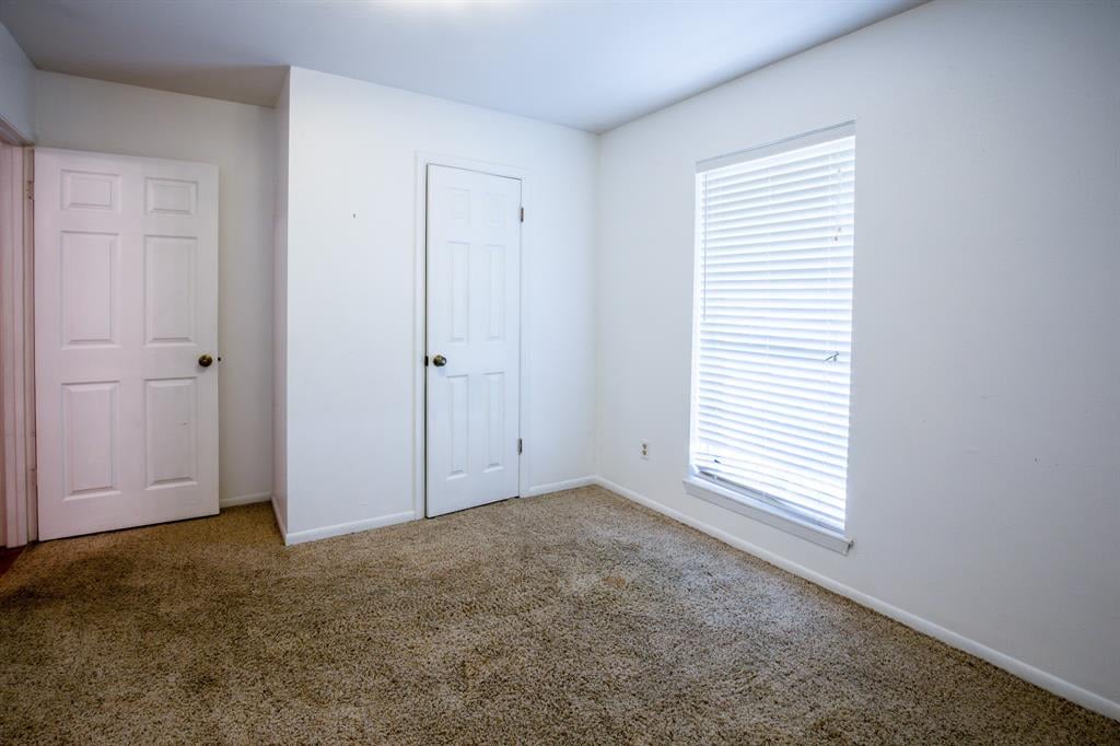 437 N Meinecke St Bellville, Tx 77418