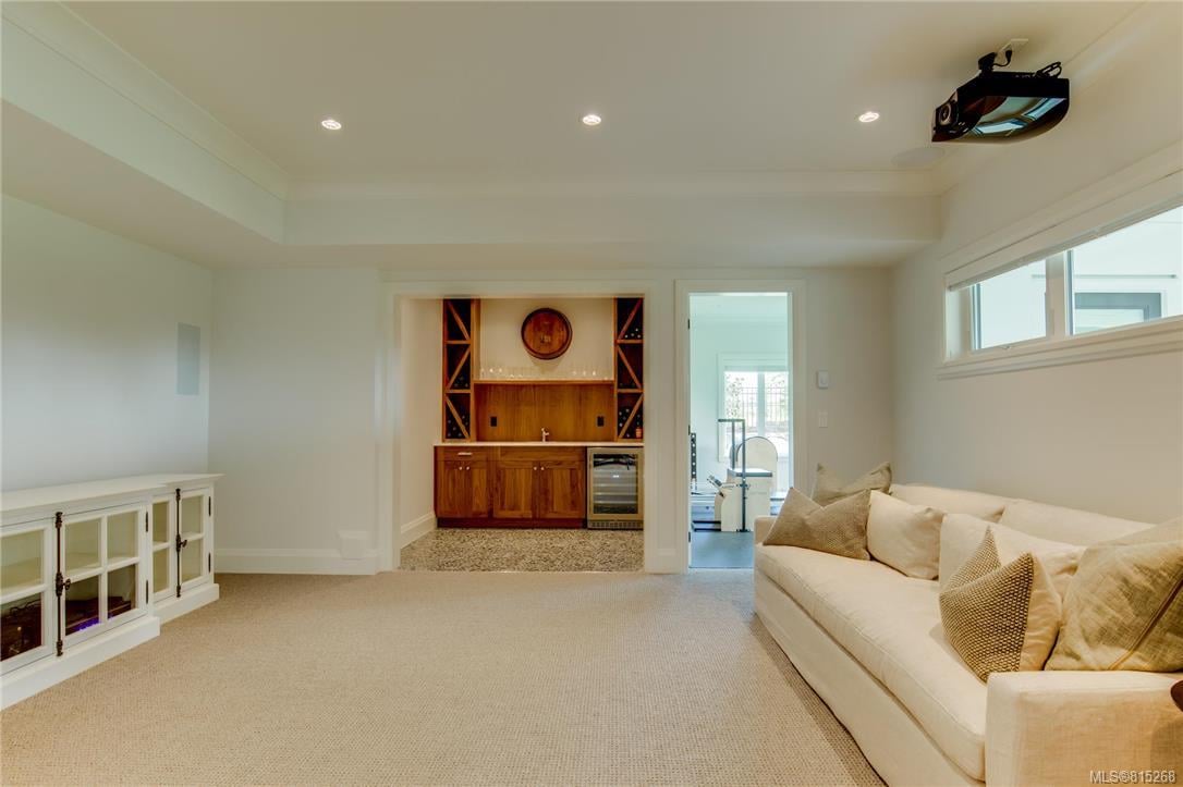 2018 Pebble Dr