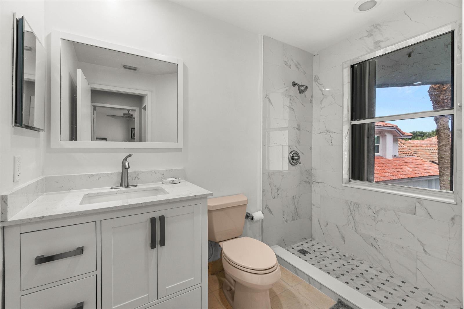 2011 NW 53rd St