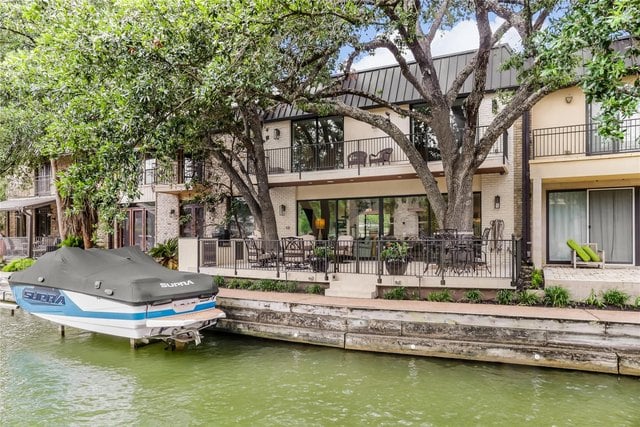 Orleans Harbor Condos