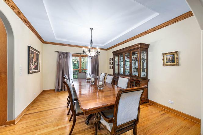 7 Nadelhoffer Ct