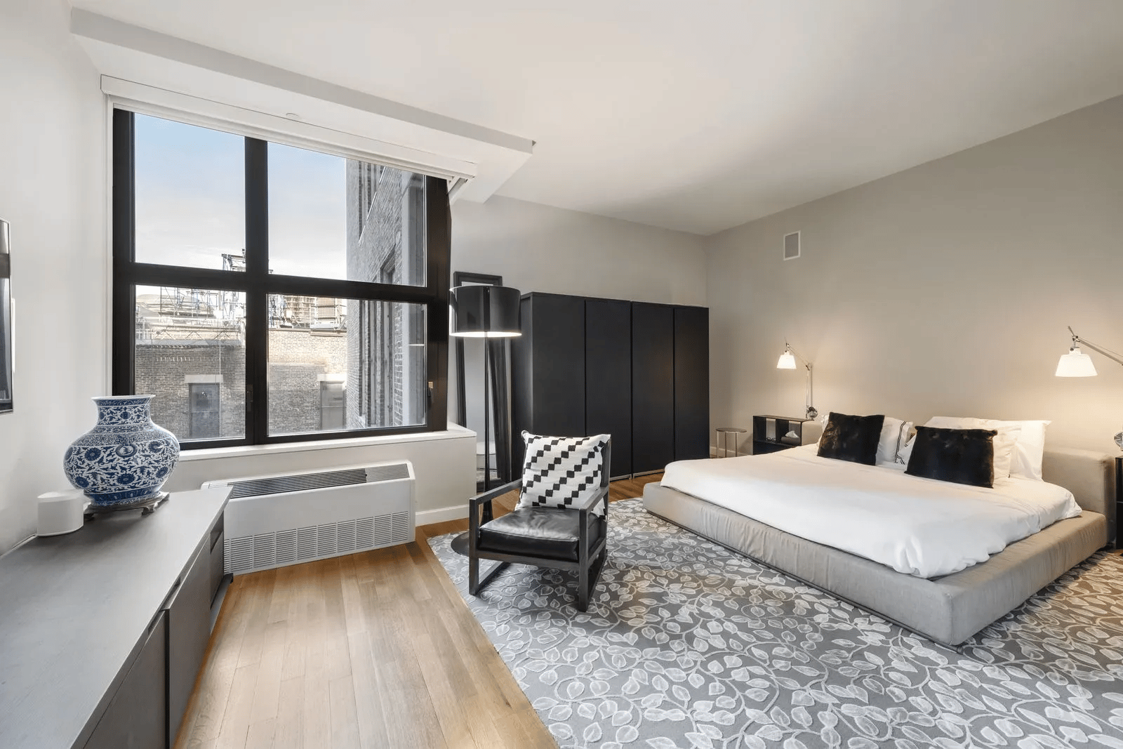 240 Park Ave S #11B