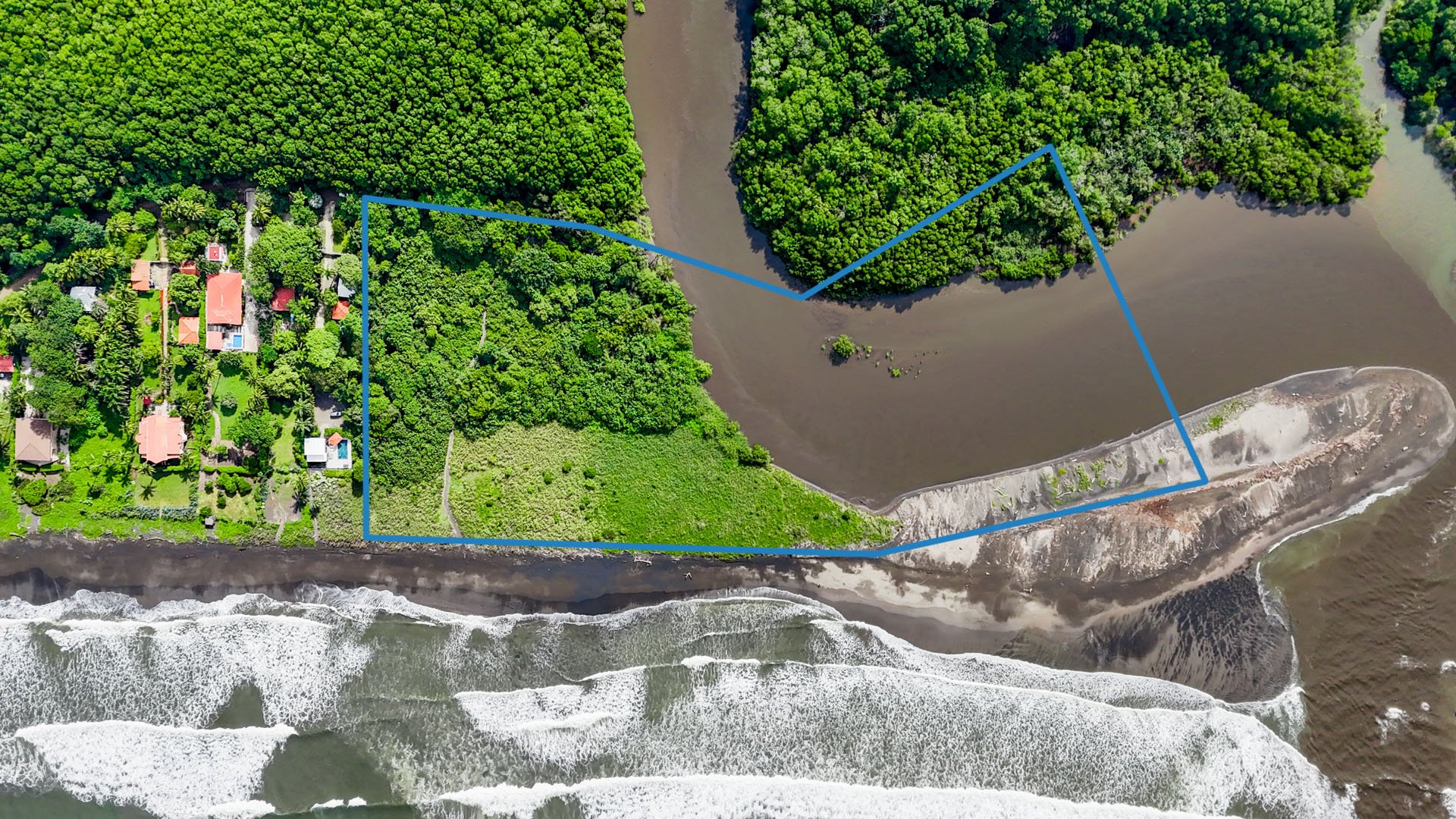 Irreplaceable Titled Beachfront Parcel with 35 Water Letters | 27,040 m² of Prime Coastal Real Estate!