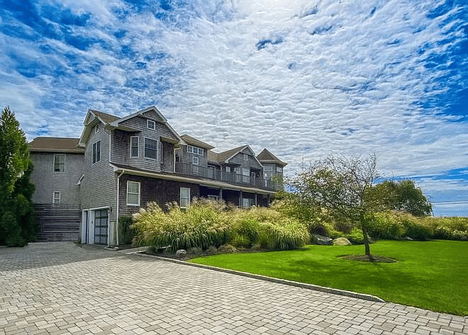 5 Tuttle Pl