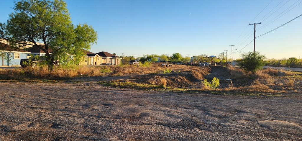16 Loma Linda