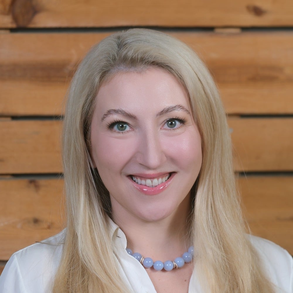Adriana Trenev Newport Beach, CA Real Estate Agent Headshot