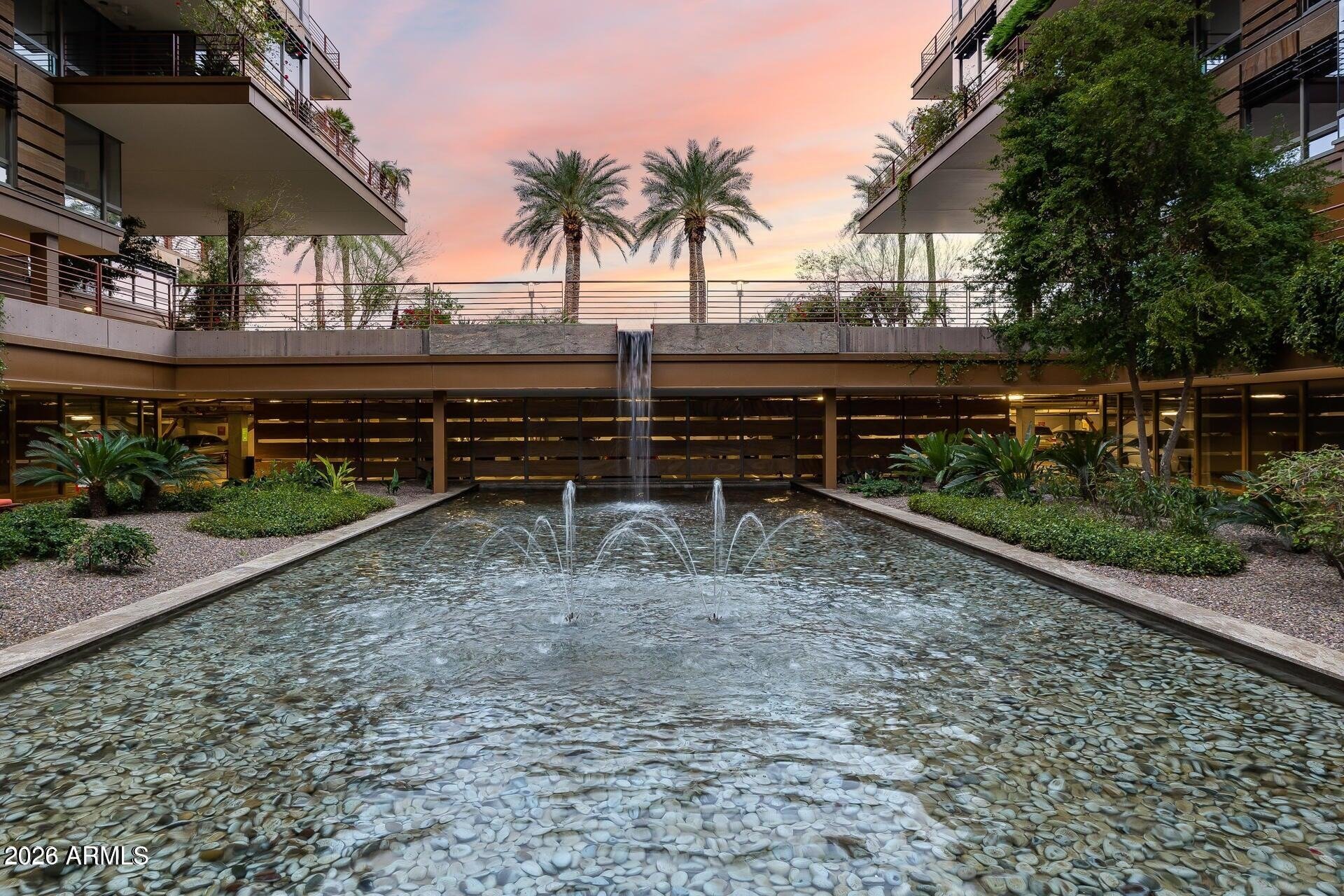 7141 E Rancho Vista Dr, #2014
