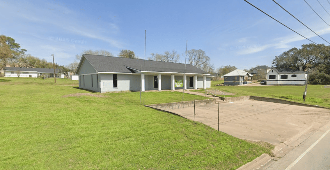 238 W Main St Bellville, Texas 77418