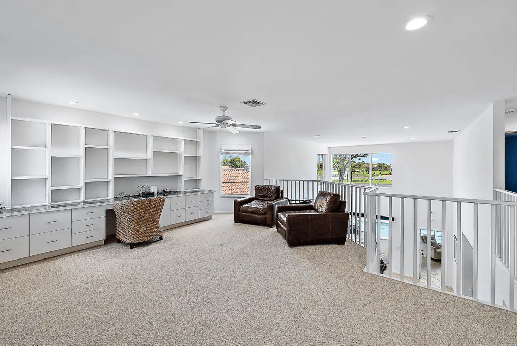 313 Eagleton Golf Dr