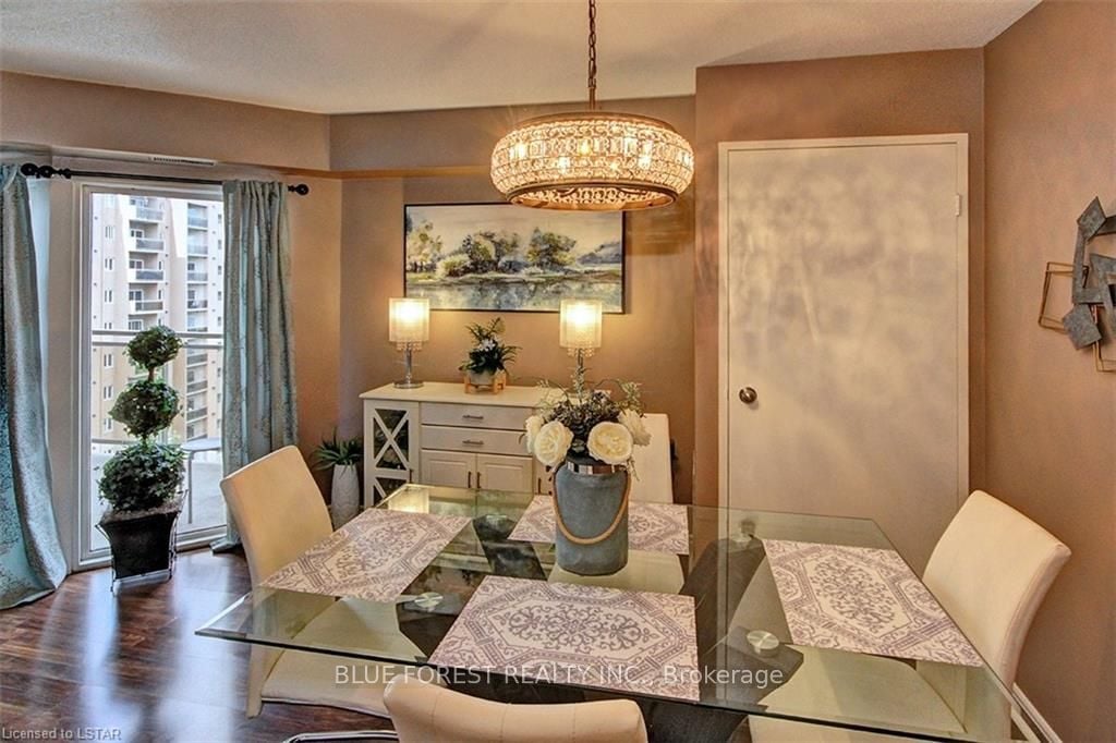 858 Commissioners Rd E 1103