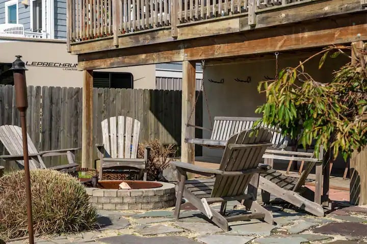 #38 Stunning Colonial